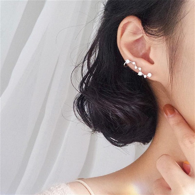 stud earrings with diamond chips default title