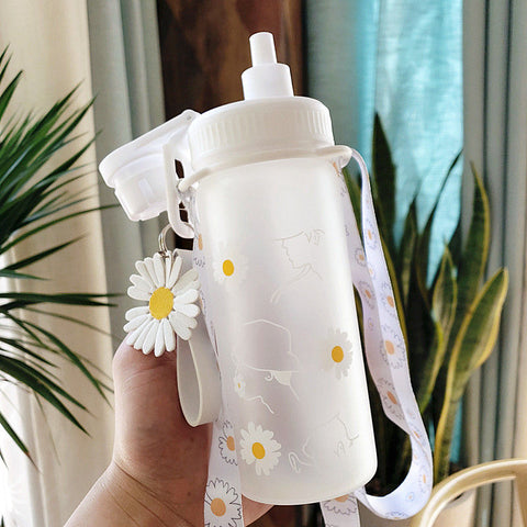 480ml Plastic Water Bottle Girls Floral Frosted Cup with Lifting