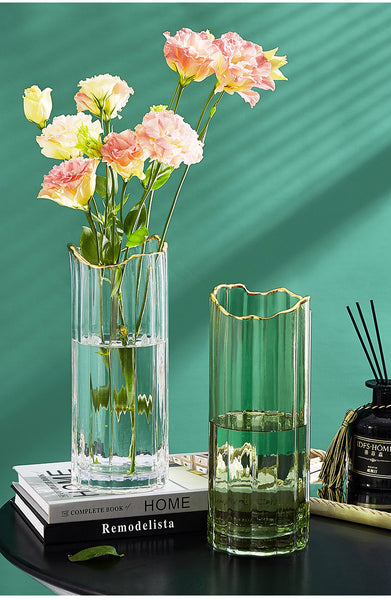 minimalist flower vase 
