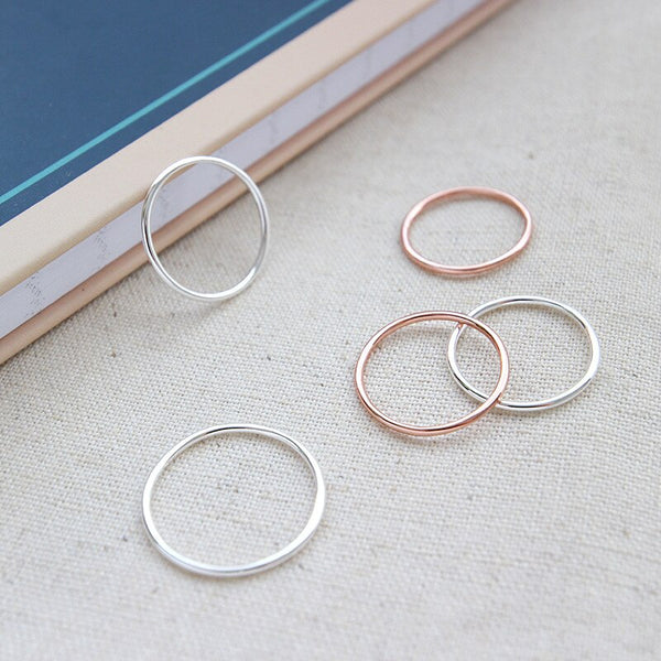 rose gold thin circle rings